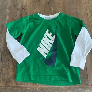 Nike Boys Long Sleeve Tee